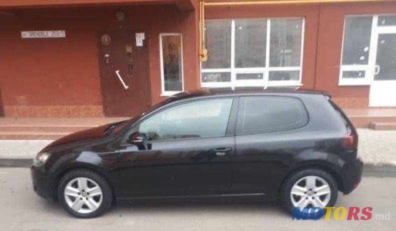 2009' Volkswagen Golf photo #1