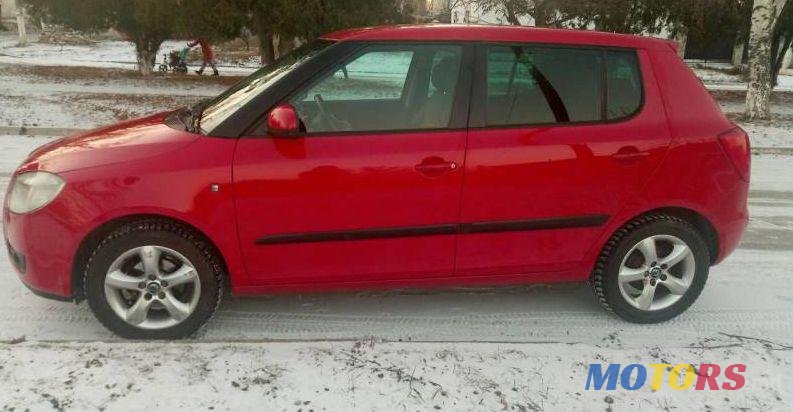2008' Skoda Fabia photo #1