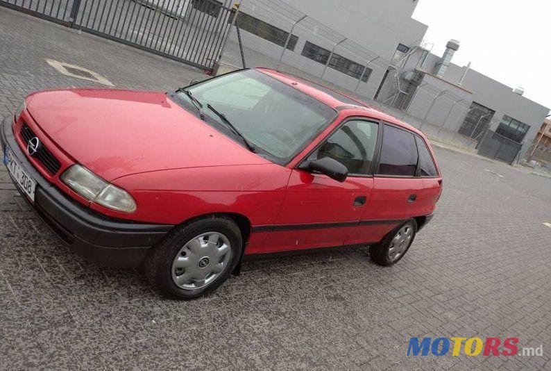 1995' Opel Astra photo #1