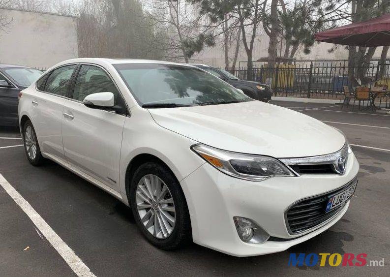 2013' Toyota Avalon photo #1