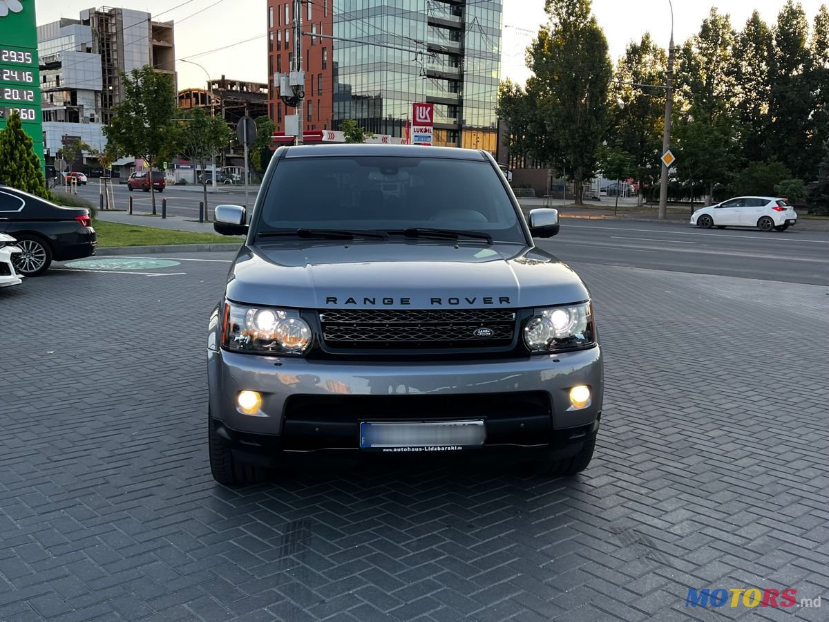 2013' Land Rover Range Rover Sport photo #3