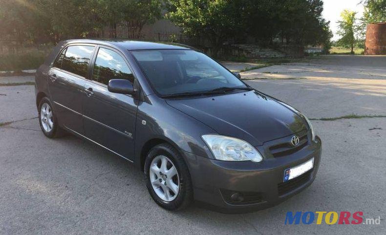 2007' Toyota Corolla photo #1