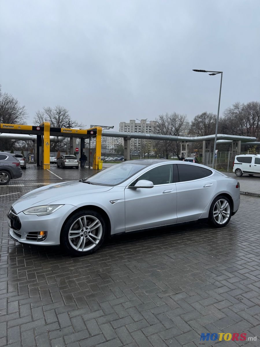 2014' Tesla Model S photo #3