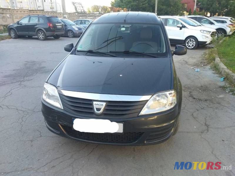 2009' Dacia Logan Mcv photo #2