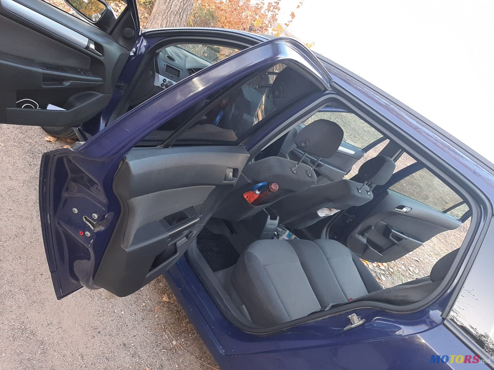 2006' Opel Astra photo #6