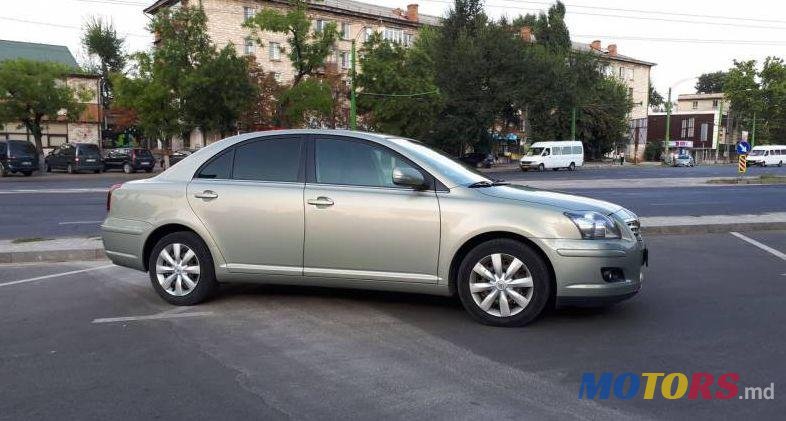 2008' Toyota Avensis photo #1