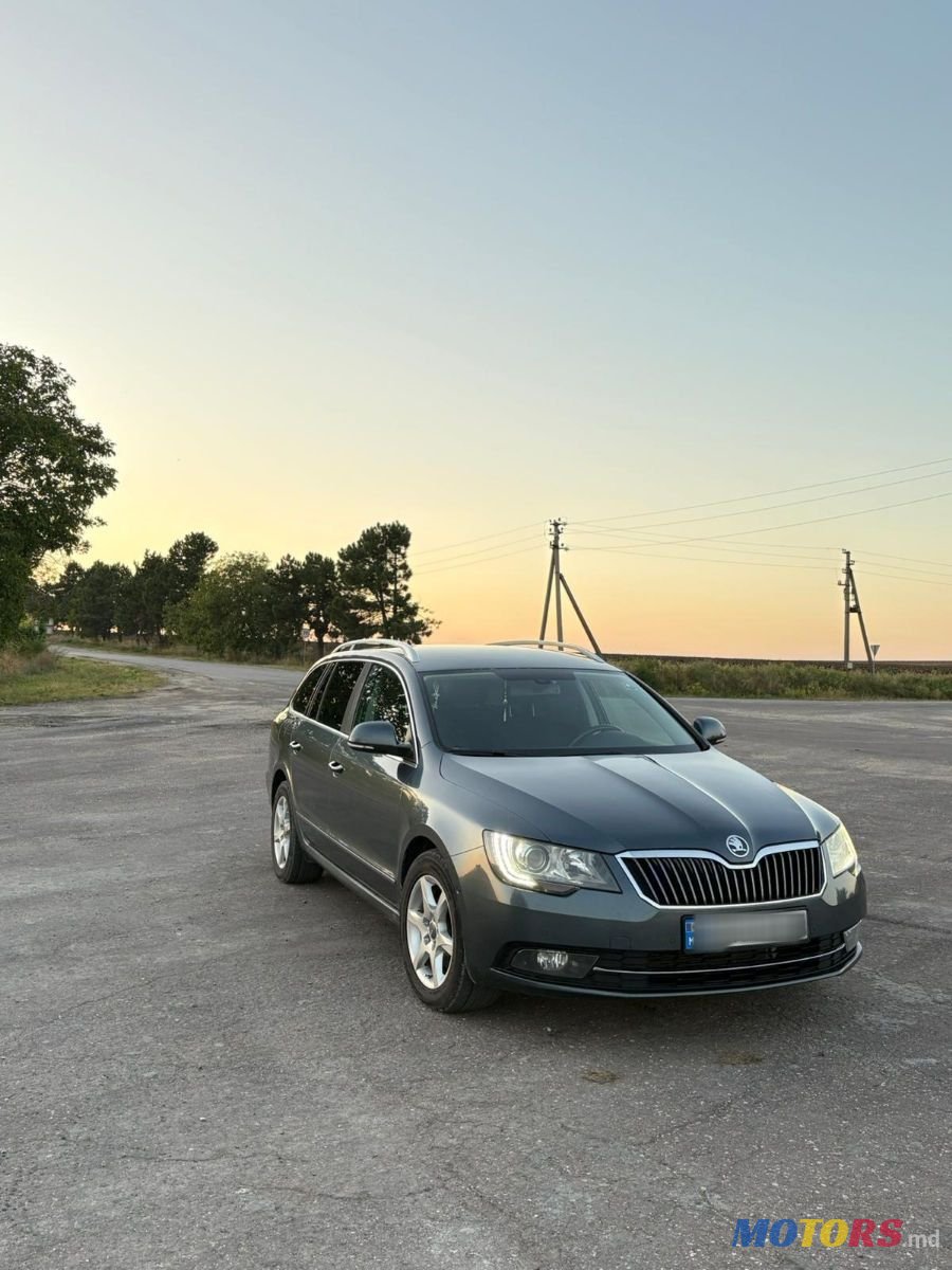 2014' Skoda Superb photo #2