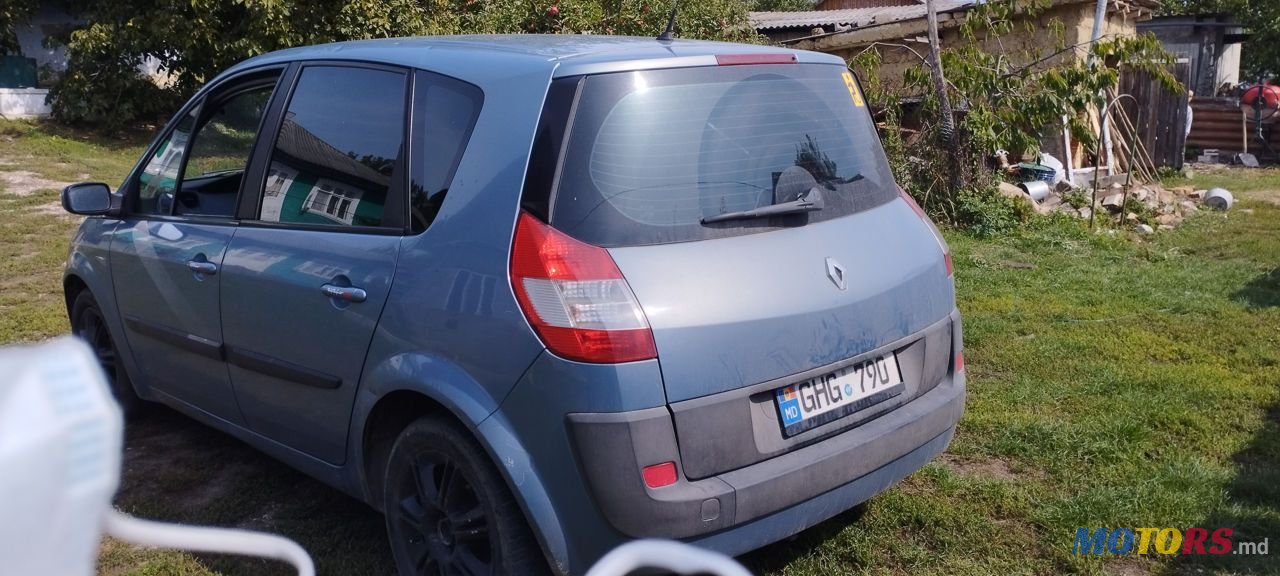 2006' Renault Scenic photo #5