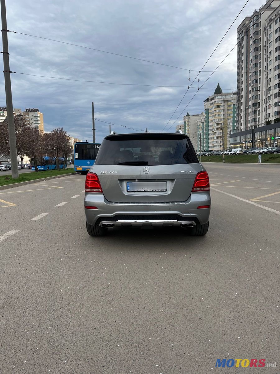 2014' Mercedes-Benz GLK-Class photo #5
