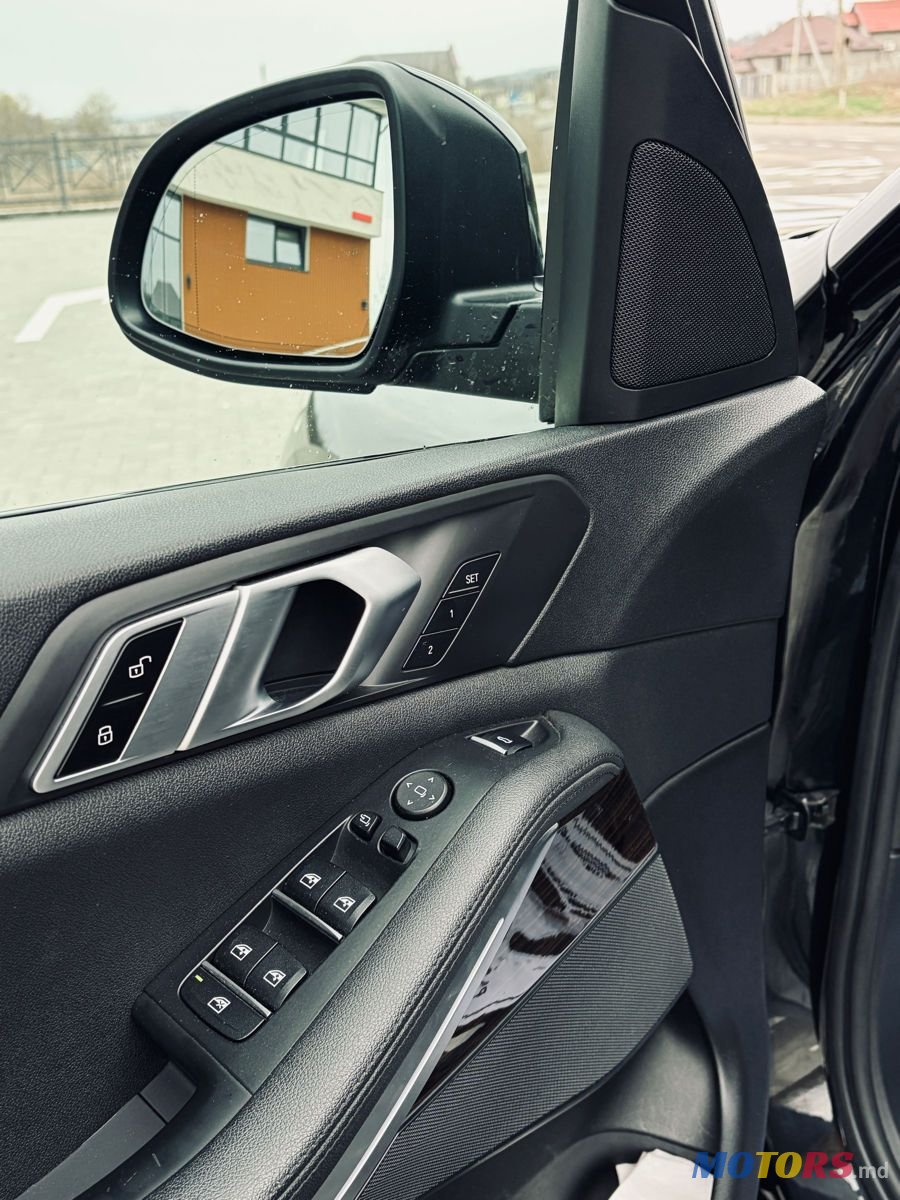 2019' BMW X5 photo #6