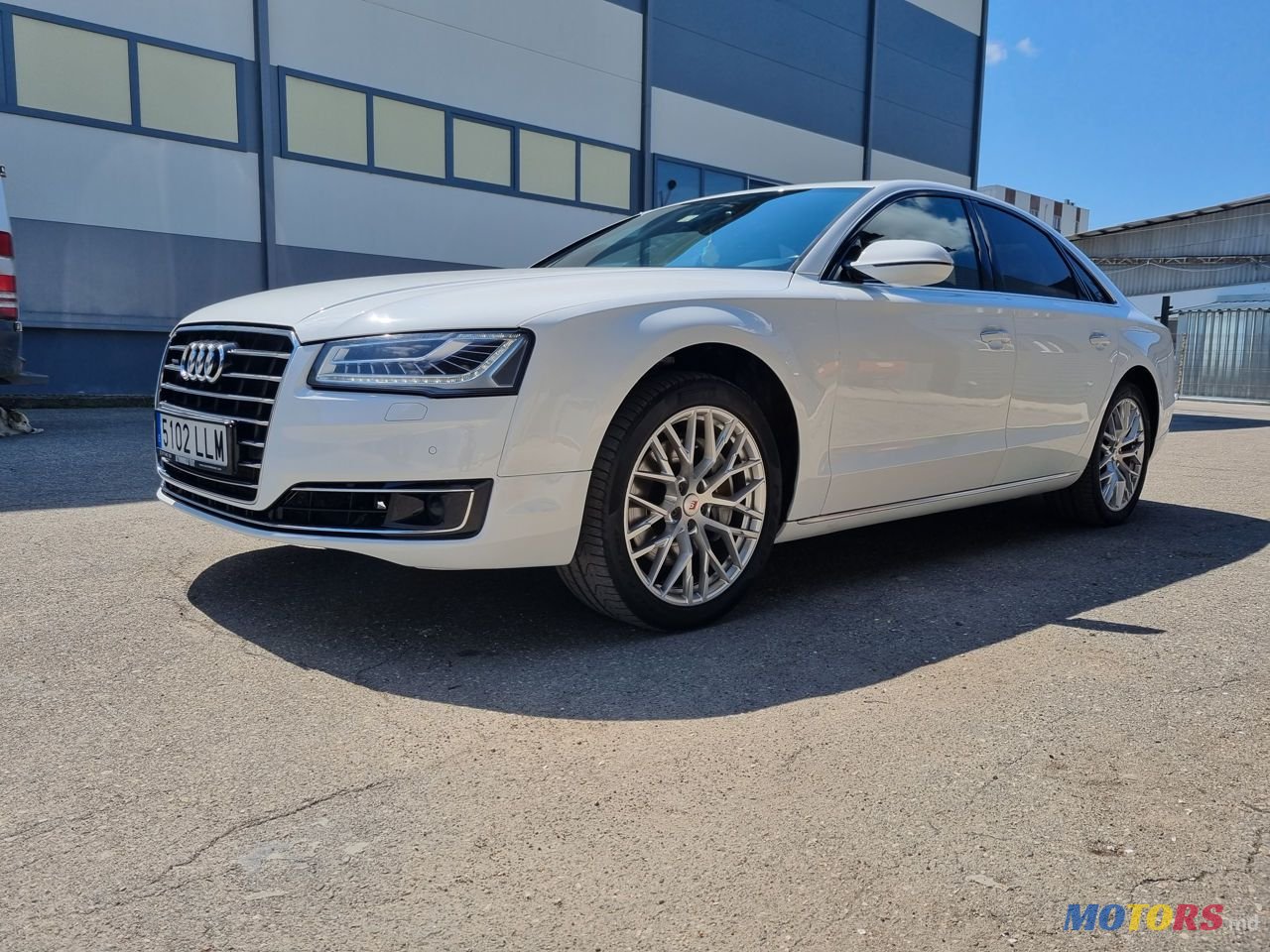 2014' Audi A8 photo #2