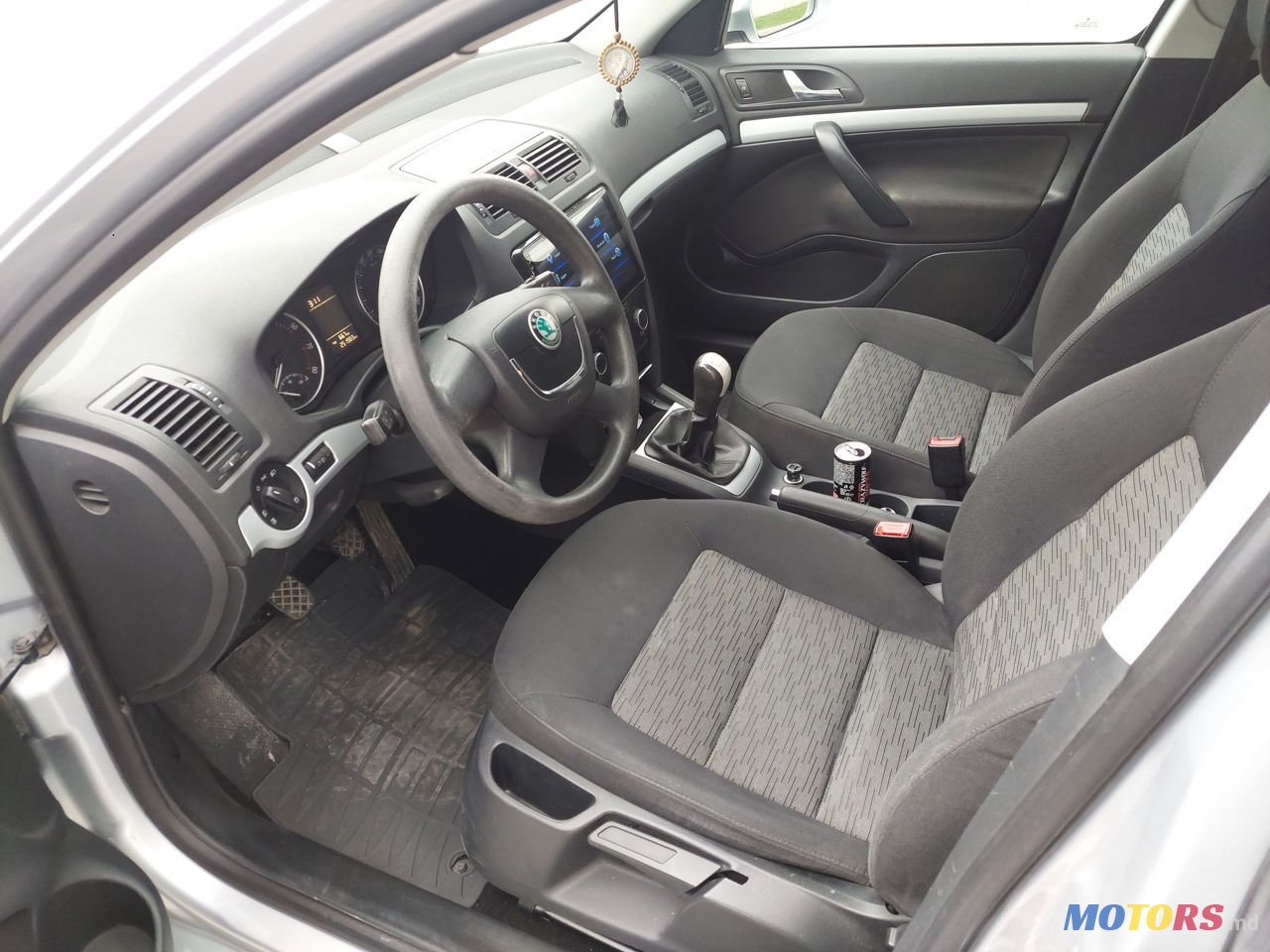 2010' Skoda Octavia photo #5