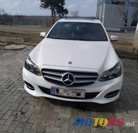 2014' Mercedes-Benz E photo #2