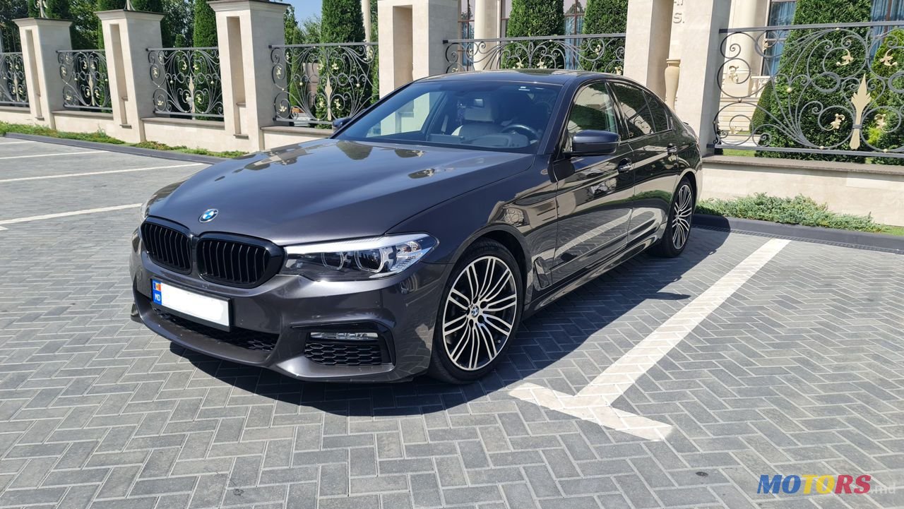 2017' BMW 5 Series photo #1