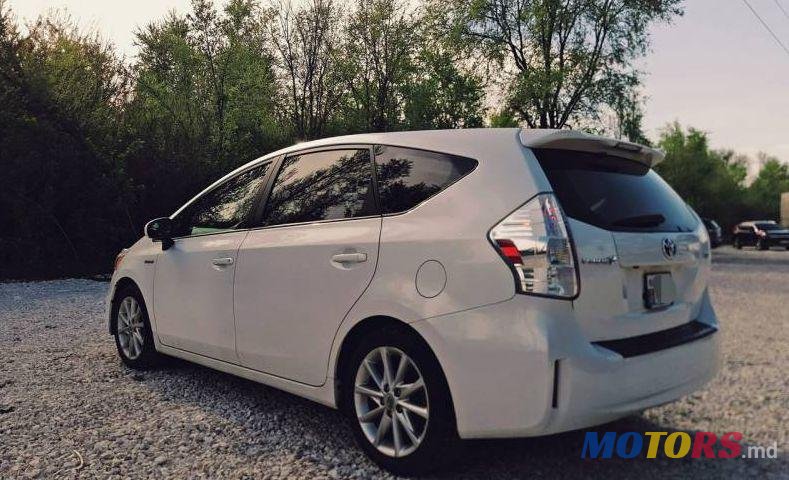 2012' Toyota Prius + photo #1