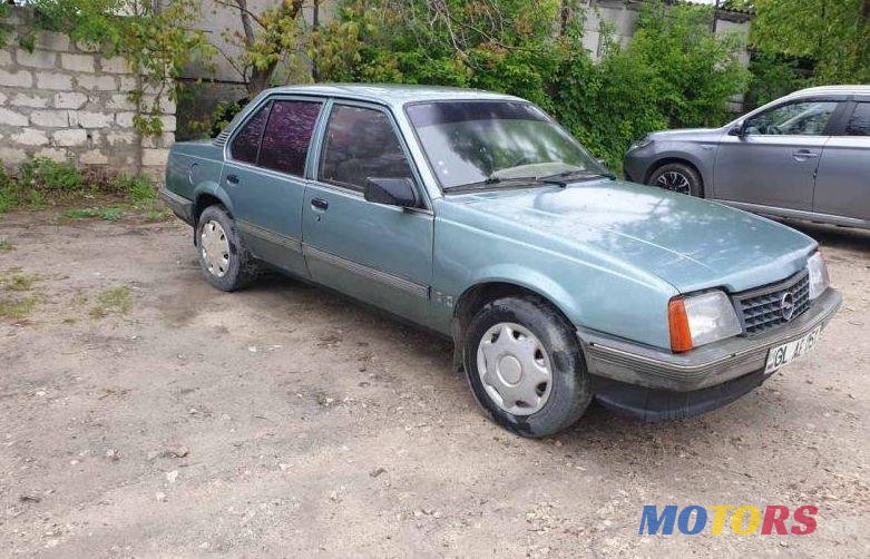 1986' Opel Ascona photo #1
