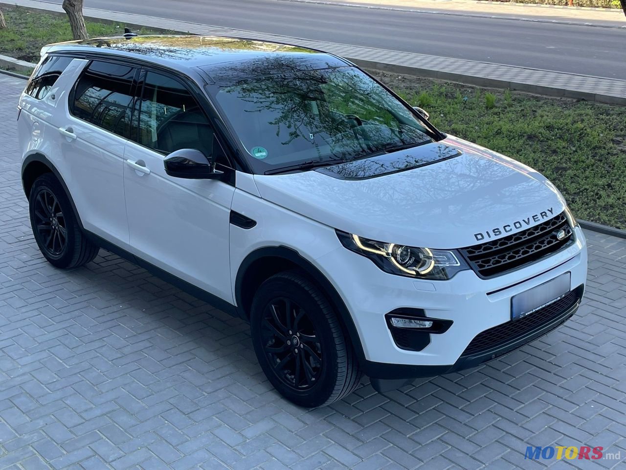 2015' Land Rover Discovery Sport photo #1