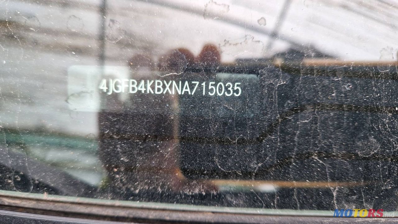 2023' Mercedes-Benz GLE photo #2