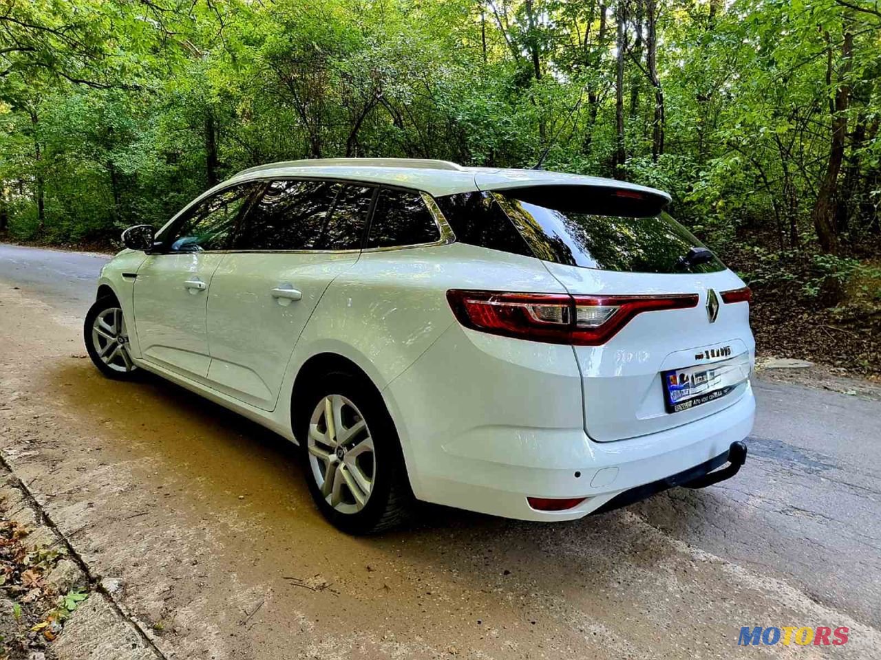 2016' Renault Megane photo #2