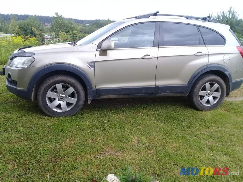 2007' Chevrolet Captiva photo #1