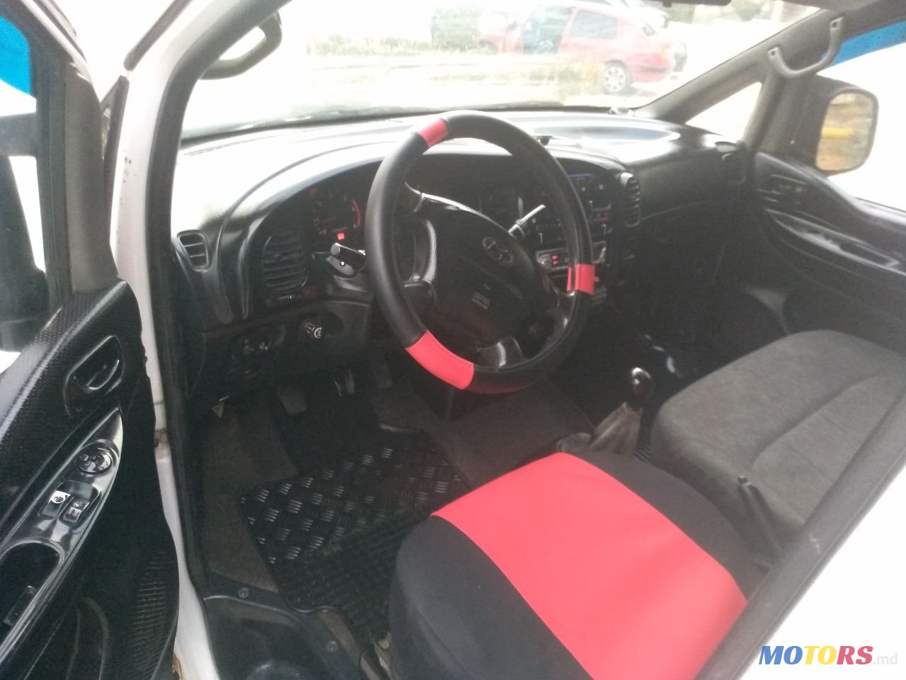 2000' Hyundai H200 photo #5