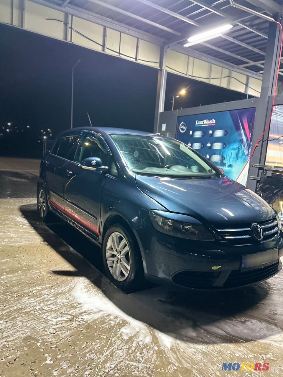 2006' Volkswagen Golf photo #1