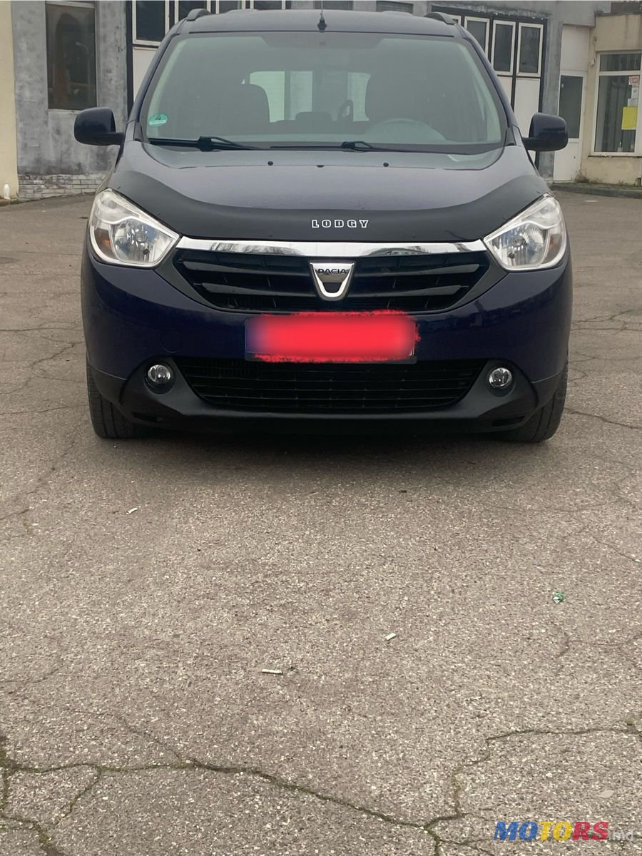 2013' Dacia Lodgy photo #1