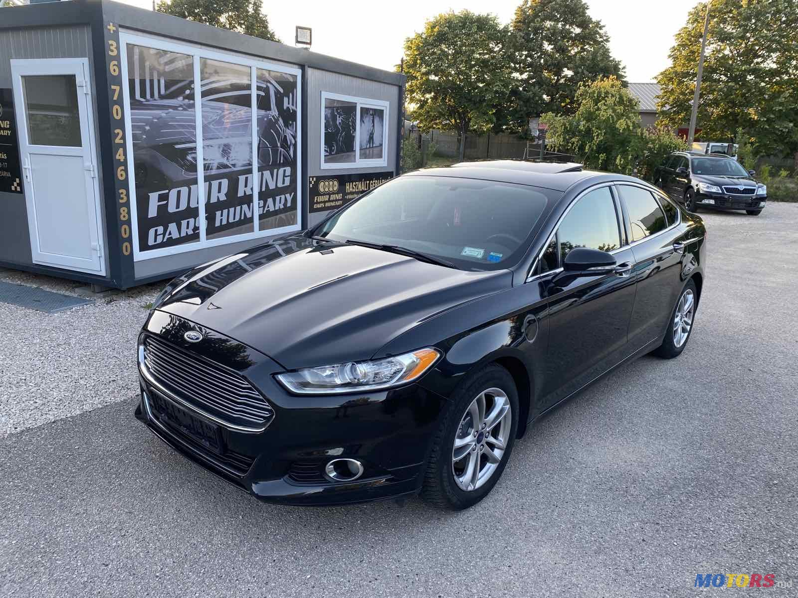 2014' Ford Fusion Energi photo #2