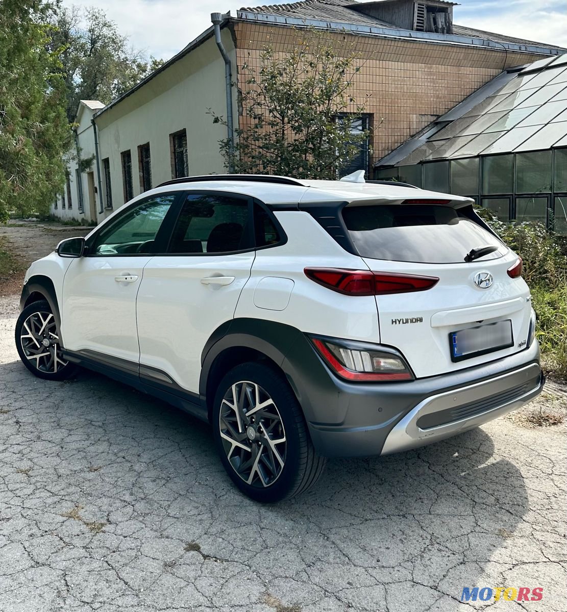 2021' Hyundai Kona photo #2