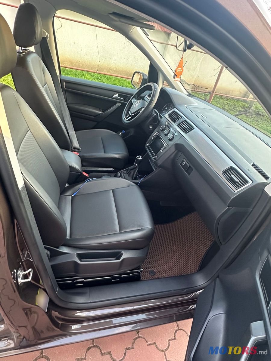 2019' Volkswagen Caddy photo #5