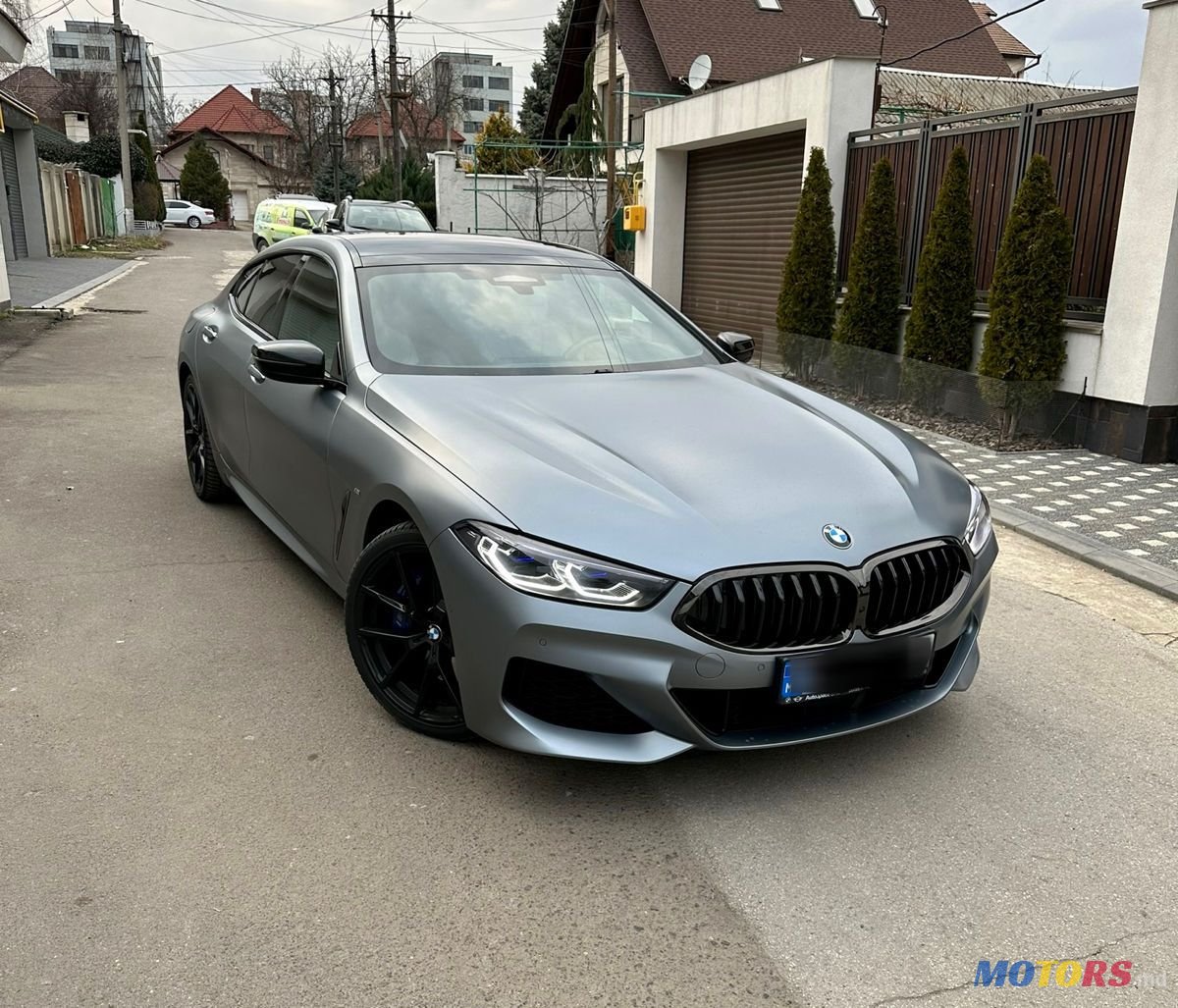 2019' BMW 8 Series photo #2