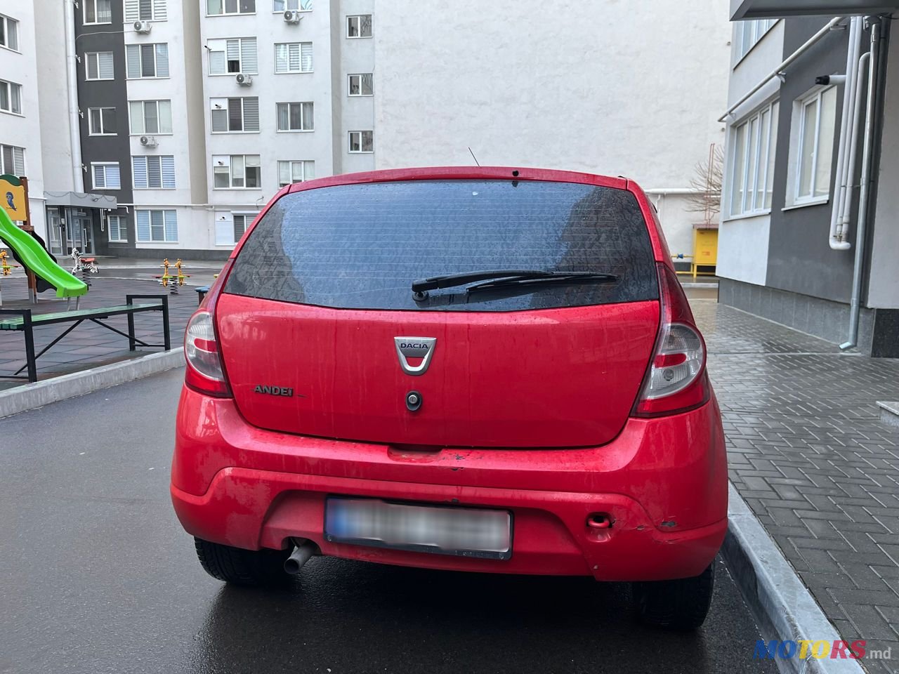 2012' Dacia Sandero photo #1