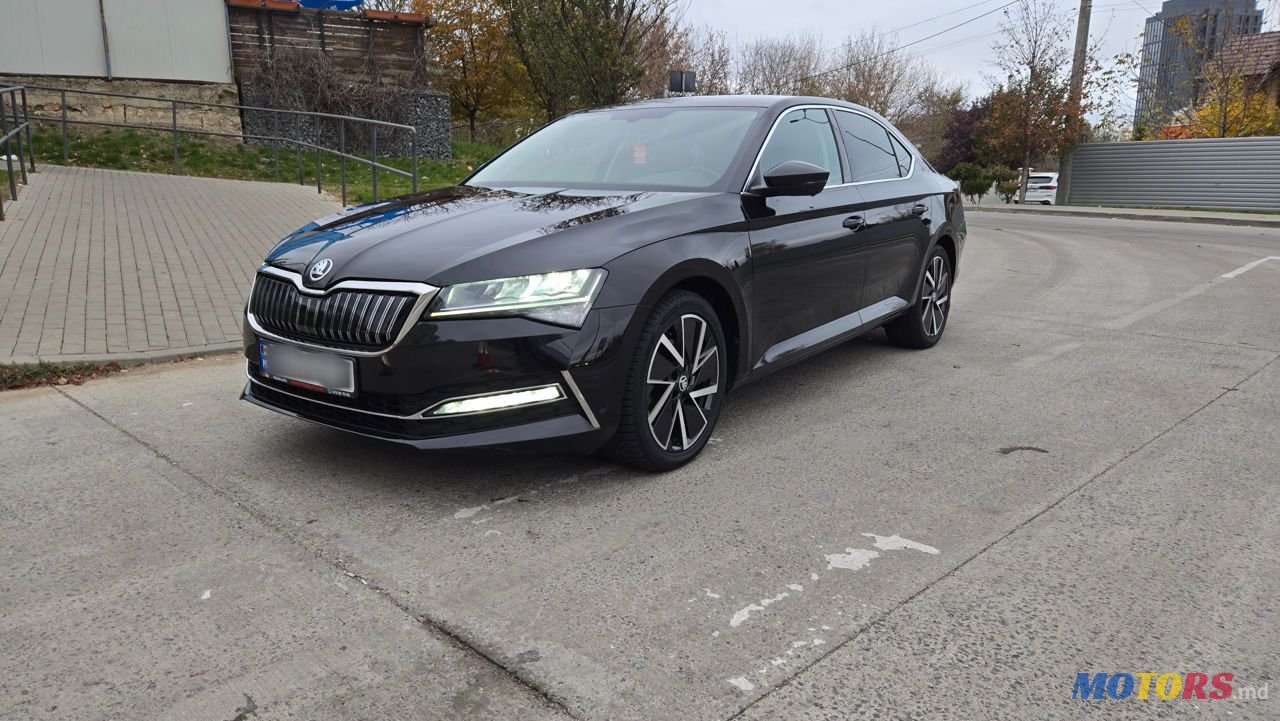 2022' Skoda Superb photo #1