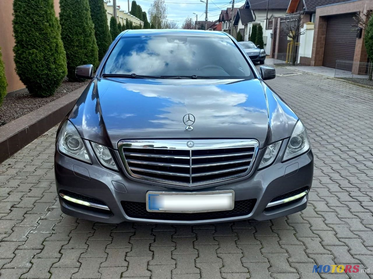 2011' Mercedes-Benz E Класс photo #4