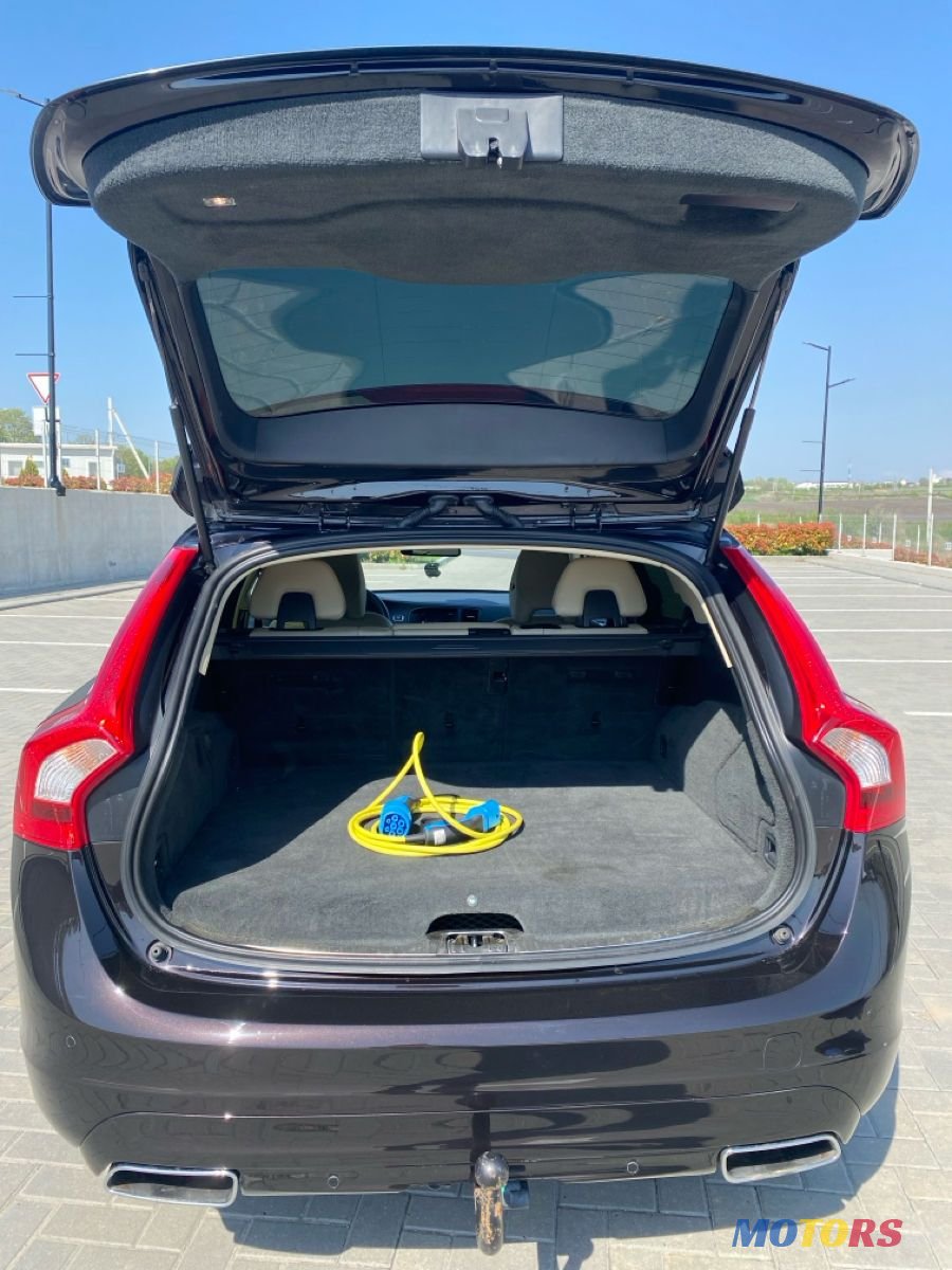 2014' Volvo V60 photo #5