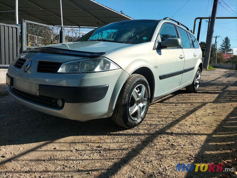 2005' Renault Megane photo #2