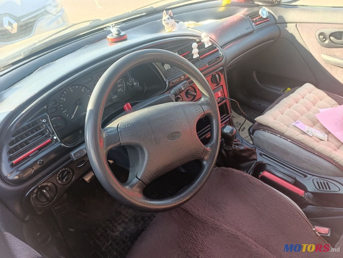 1995' Ford Mondeo photo #2