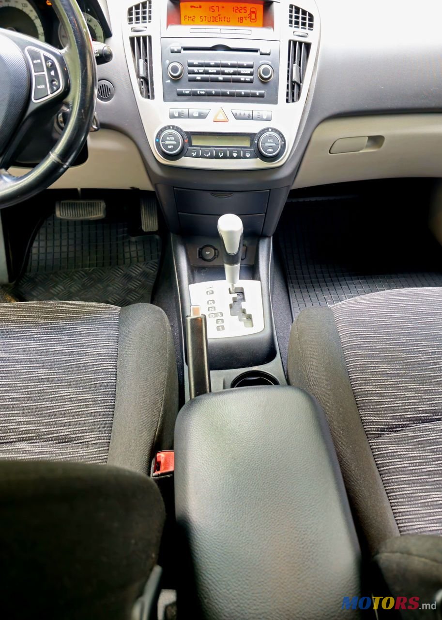 2009' Kia Ceed photo #1