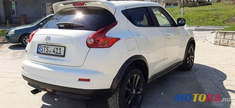 2012' Nissan Juke photo #3
