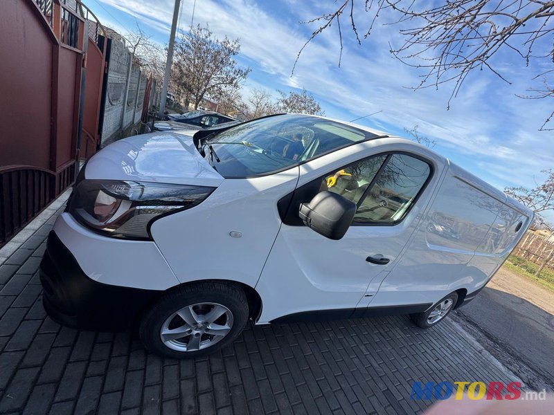 2016' Renault Trafic photo #3