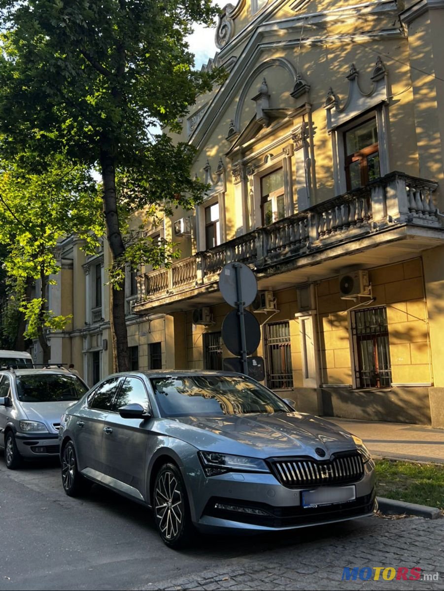 2020' Skoda Superb photo #1