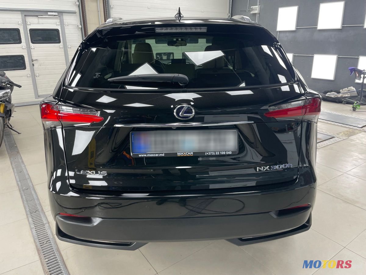 2014' Lexus Nx Series photo #2