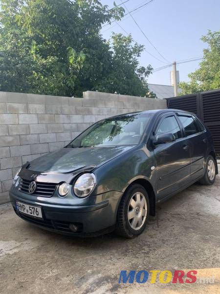 2004' Volkswagen Polo photo #1