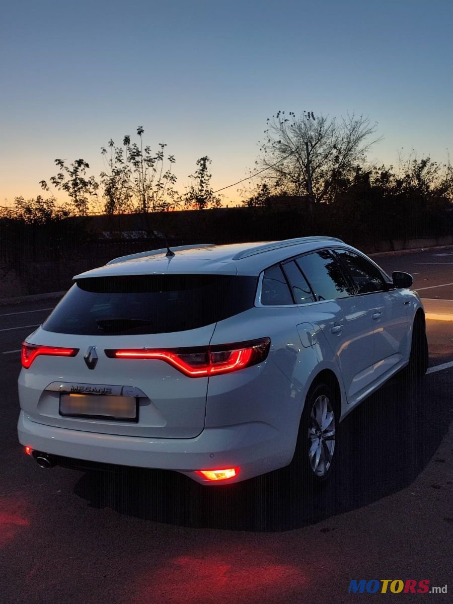 2016' Renault Megane photo #1