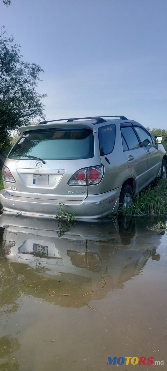 2003' Lexus Rx Series photo #4