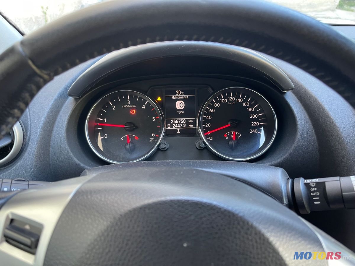 2011' Nissan Qashqai photo #5