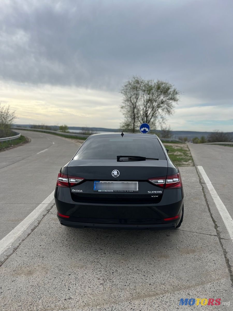 2017' Skoda Superb photo #4