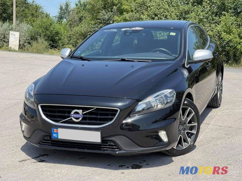 2015' Volvo V40 photo #2