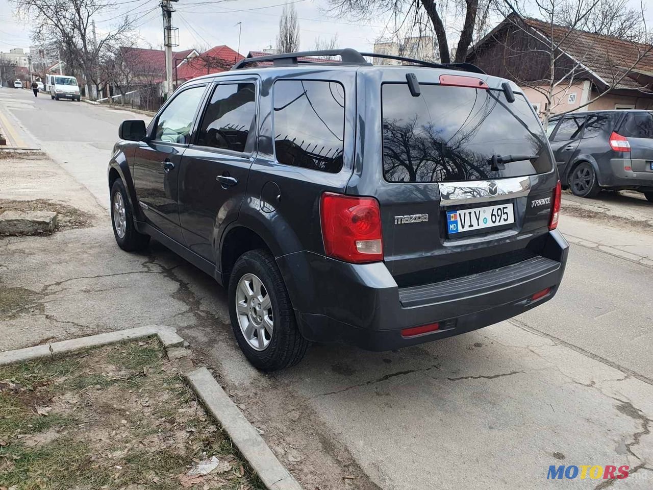 2009' Mazda Tribute photo #2