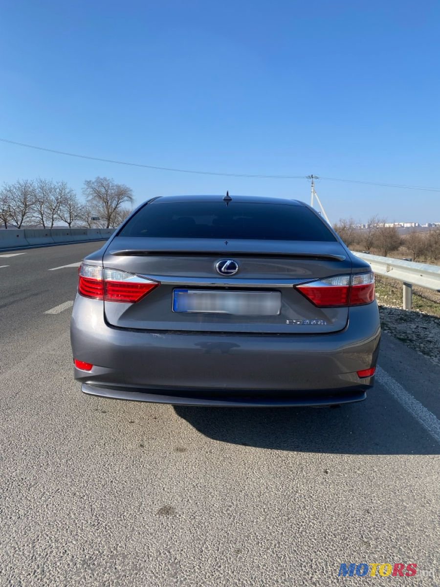 2012' Lexus Es Series photo #2